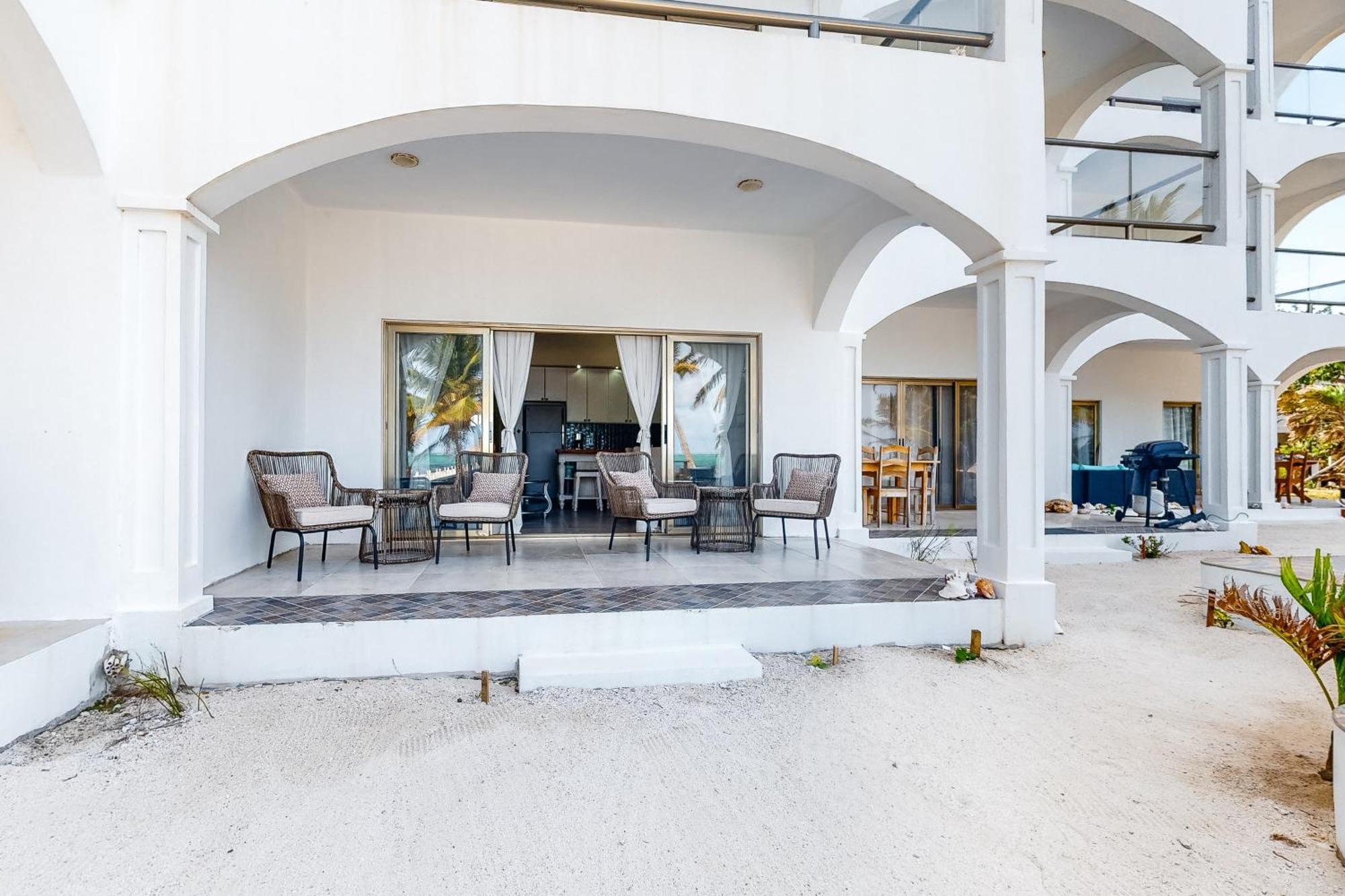 Blue Water Beach Villas San Pedro  Habitación foto